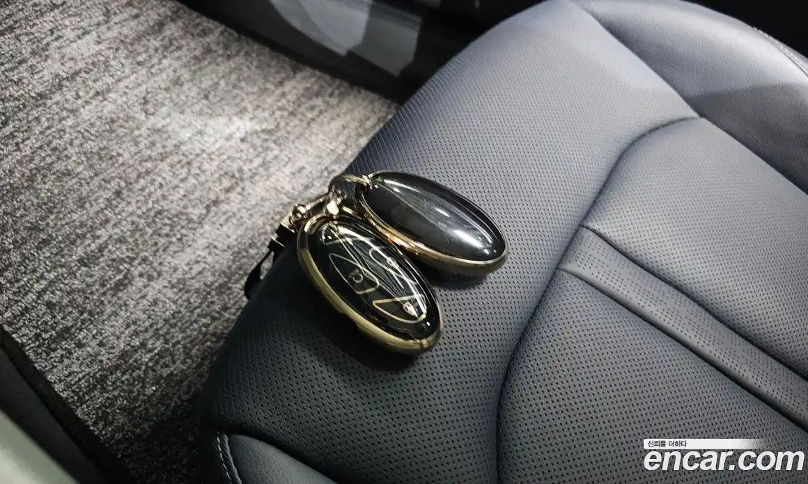 Hyundai Sonata 2023 1.6 автомат (гидро), фото 27