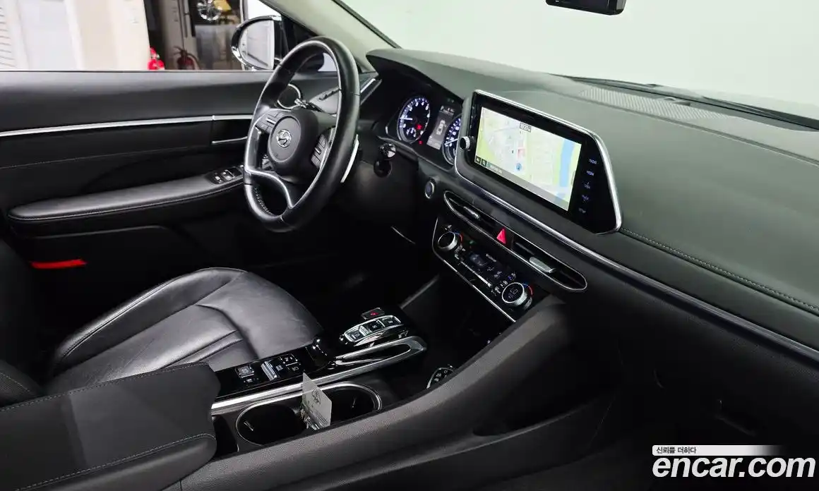 Hyundai Sonata 2021 2.0 автомат (гидро), фото 25