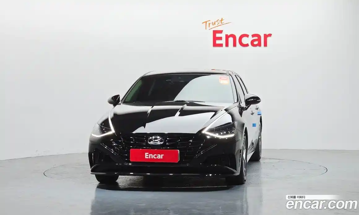 Hyundai Sonata 2021 2.0 автомат (гидро), фото 3