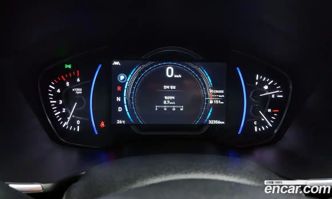 Hyundai Santa Fe 2018 2.0 автомат (гидро), фото 11