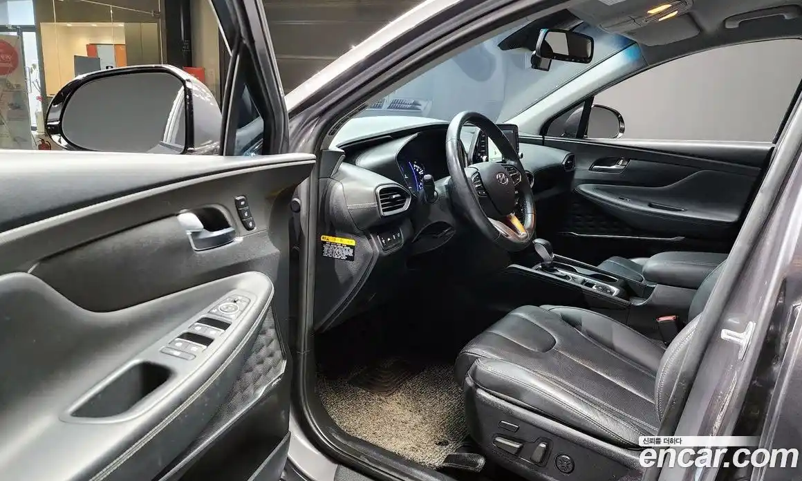 Hyundai Santa Fe 2018 2.0 автомат (гидро), фото 13