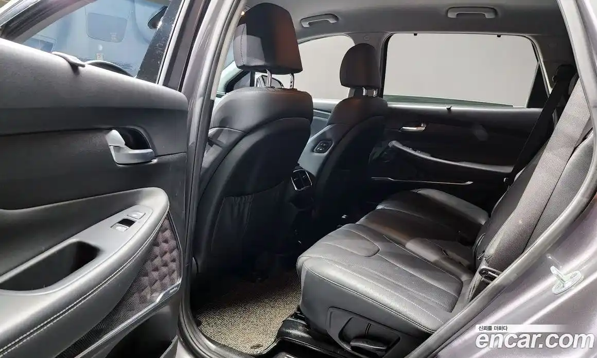 Hyundai Santa Fe 2018 2.0 автомат (гидро), фото 18