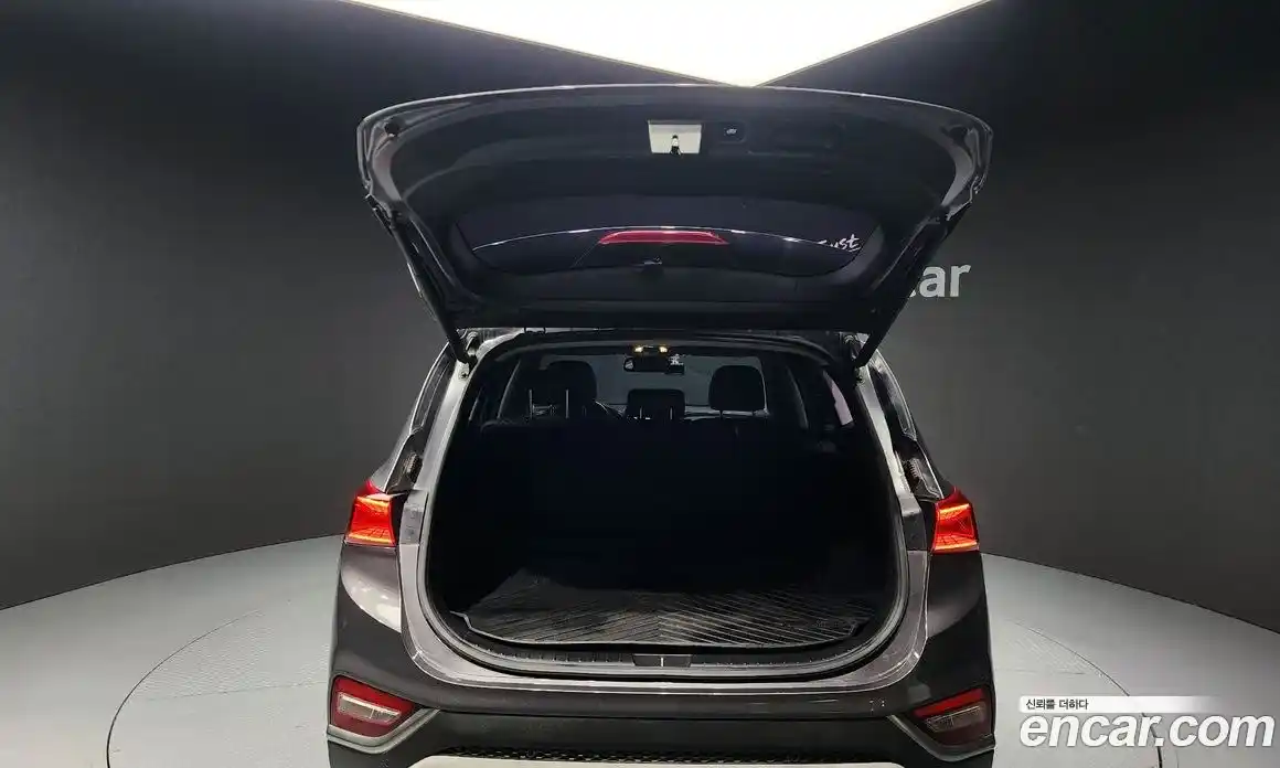 Hyundai Santa Fe 2018 2.0 автомат (гидро), фото 26