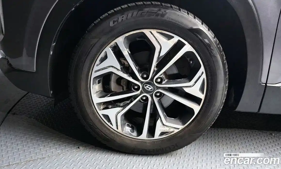 Hyundai Santa Fe 2018 2.0 автомат (гидро), фото 5