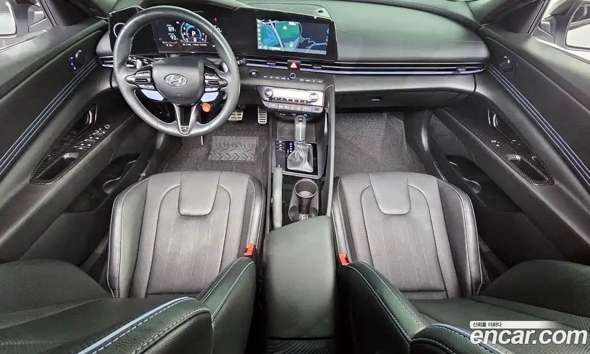 Hyundai Avante 2022 2.0 автомат (гидро), фото 7