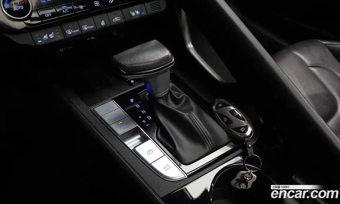 Hyundai Avante 2023 1.6 автомат (гидро), фото 12