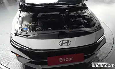 Hyundai Avante 2023 1.6 автомат (гидро), миниатюра 6