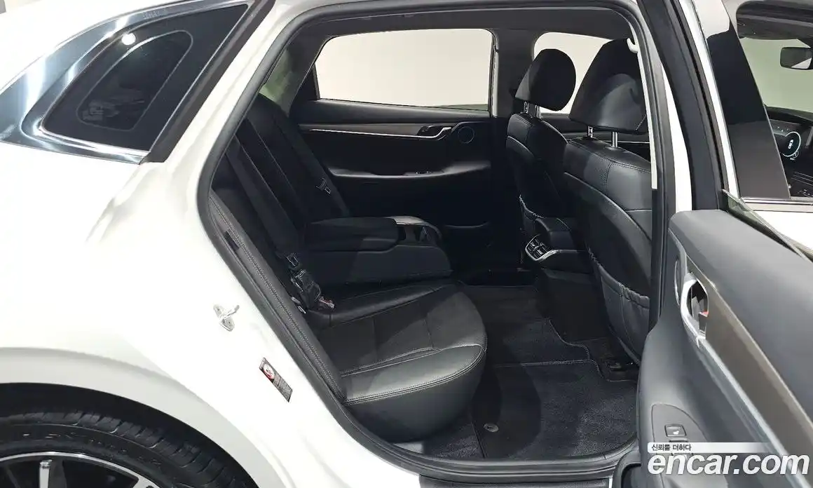 Hyundai Grandeur 2021 2.5 автомат (гидро), фото 16