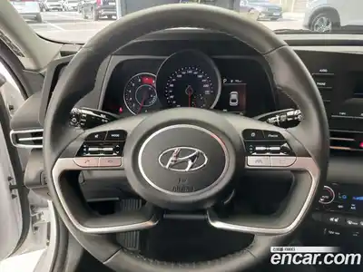Hyundai Avante 2021 1.6 автомат (гидро), миниатюра 12