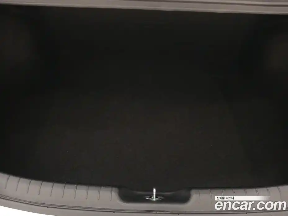 Hyundai Avante 2021 1.6 автомат (гидро), фото 17