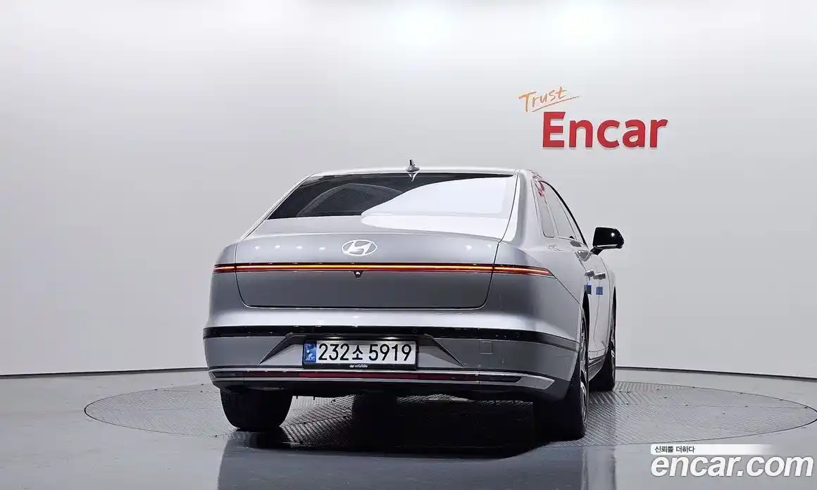 Hyundai Grandeur 2023 3.5 автомат (гидро), фото 4