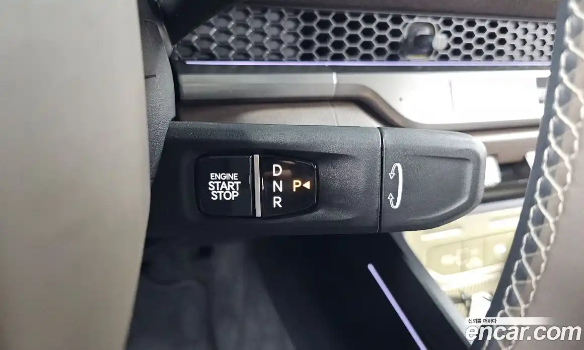 Kia Tasman 2025 2.5 автомат (гидро), фото 12