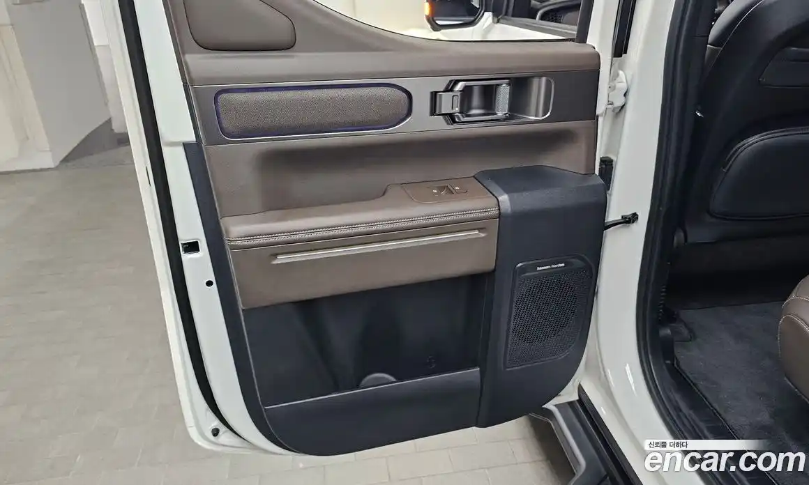 Kia Tasman 2025 2.5 автомат (гидро), фото 15
