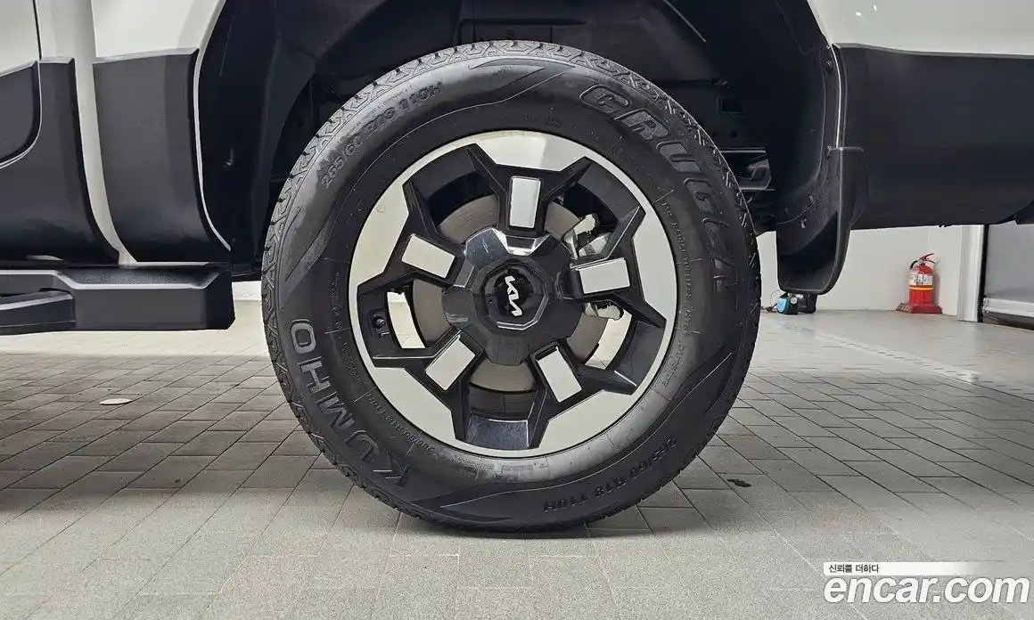 Kia Tasman 2025 2.5 автомат (гидро), фото 7