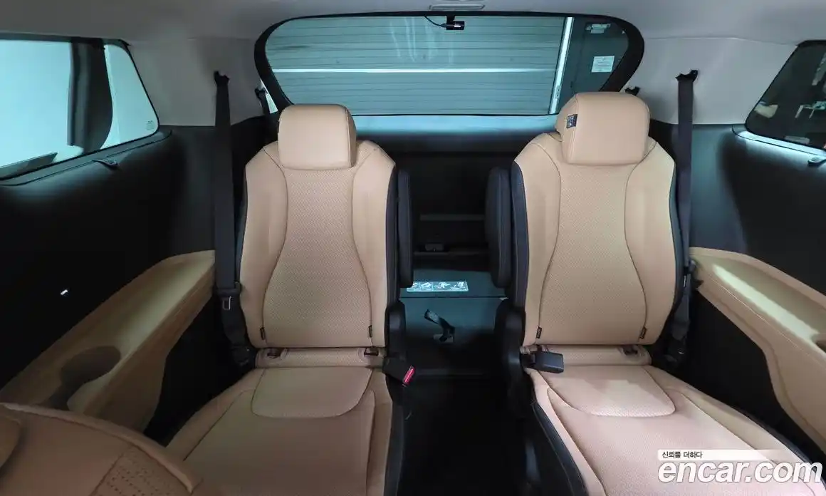 Kia Carnival 2022 3.5 автомат (гидро), фото 24
