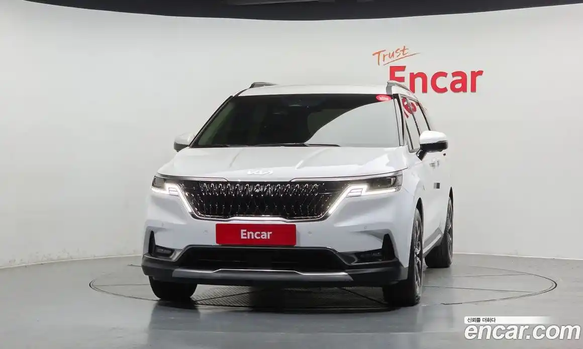 Kia Carnival 2022 3.5 автомат (гидро), фото 3