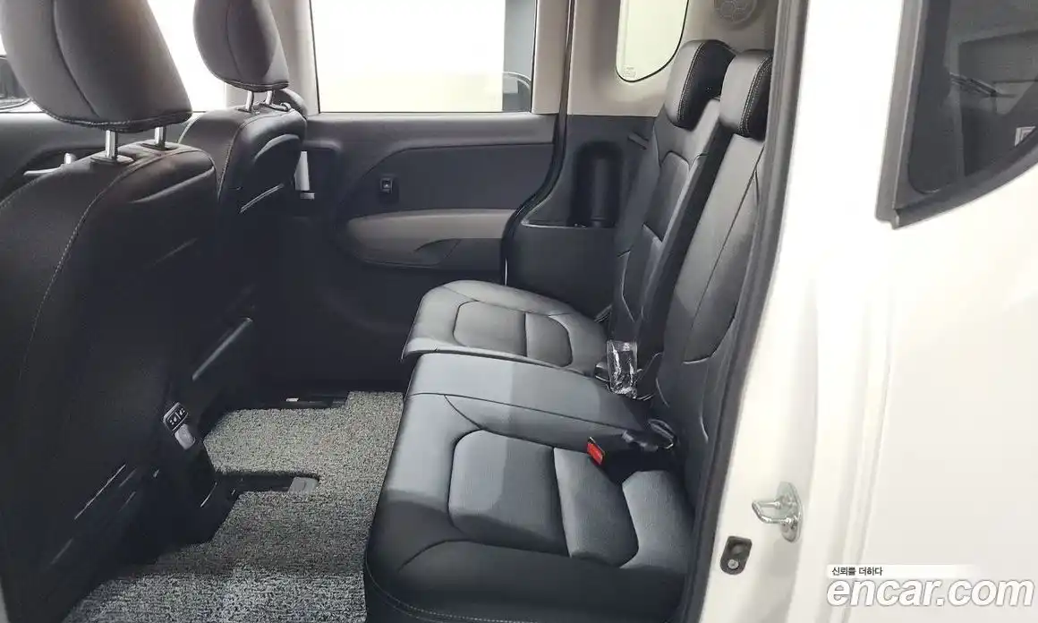 Kia Ray 2025 1.0 автомат (гидро), фото 17