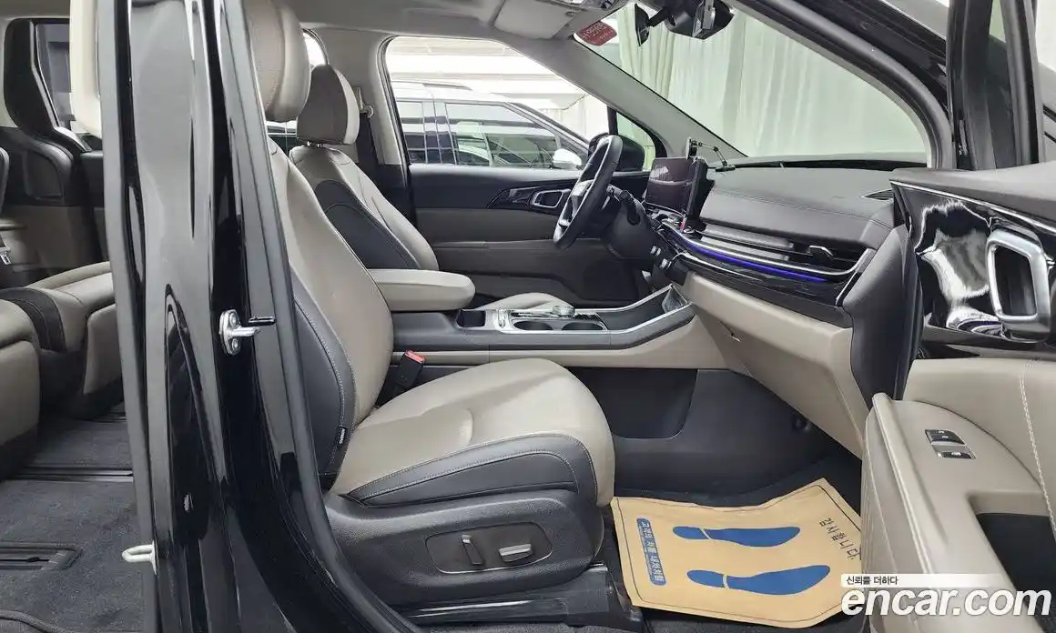 Kia Carnival 2024 2.2 автомат (гидро), фото 16