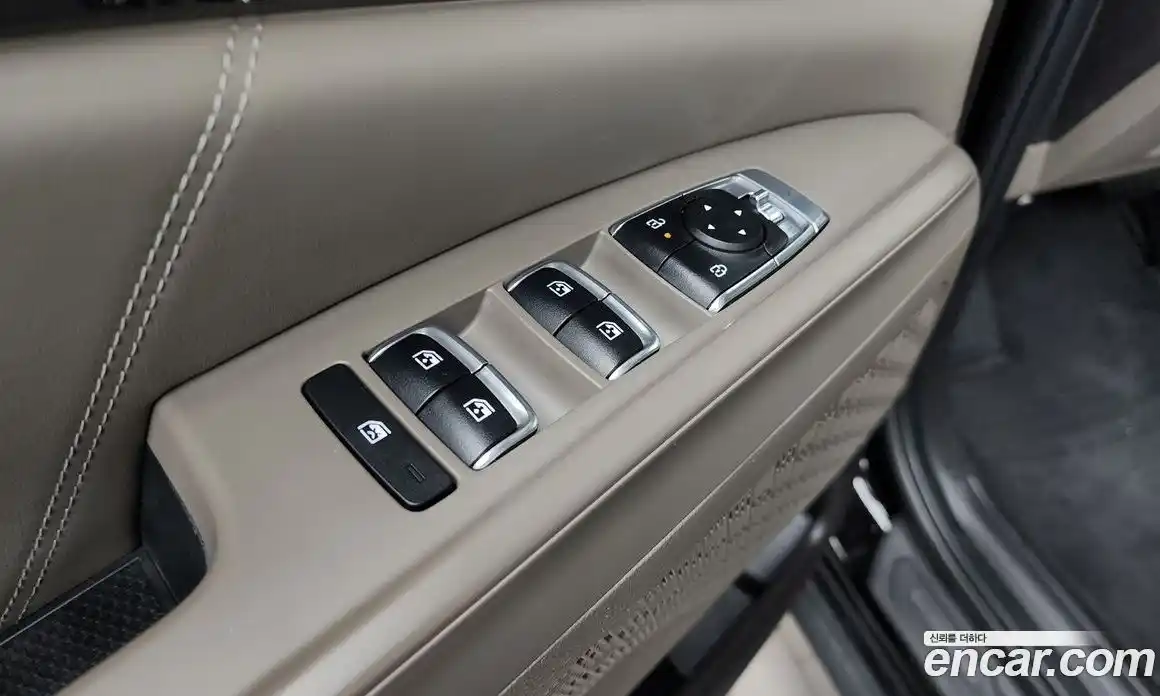 Kia Carnival 2024 2.2 автомат (гидро), фото 27