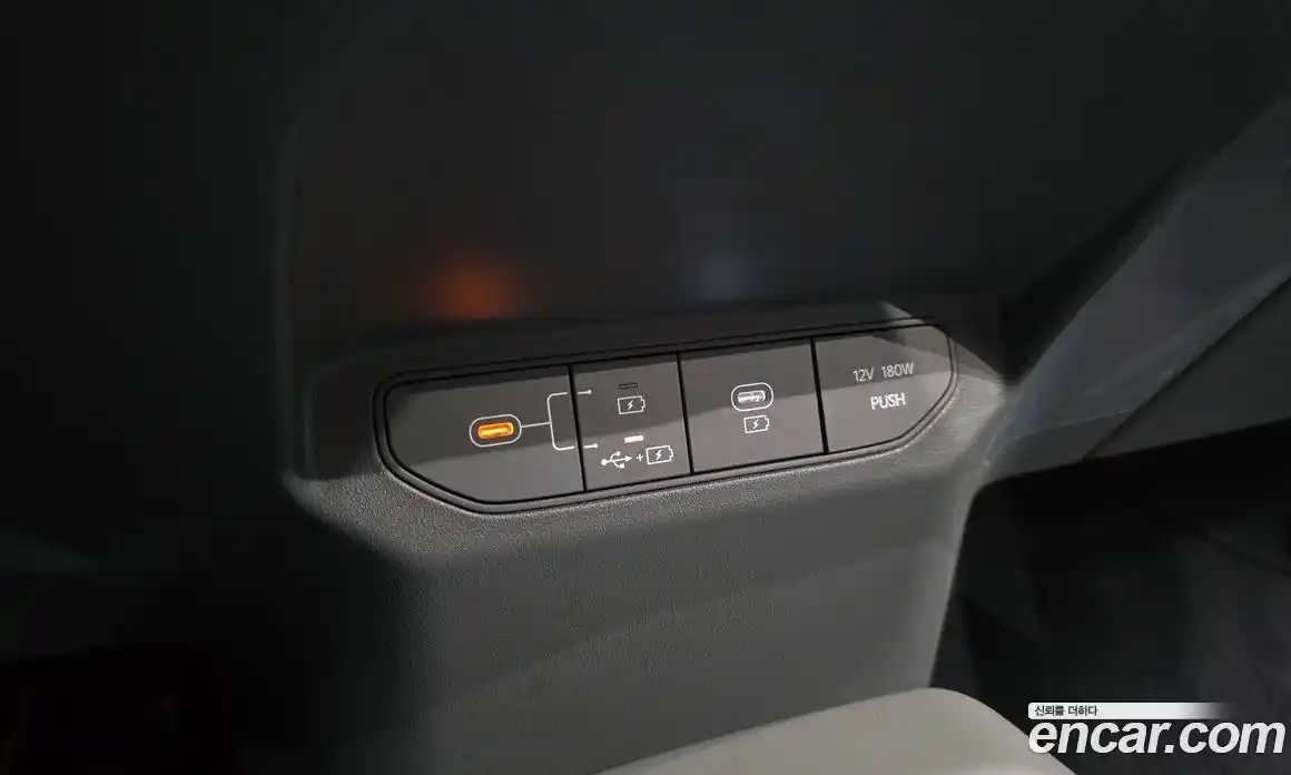 Kia EV3 2025 0.2 автомат (гидро), фото 31