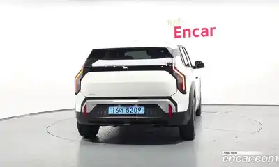 Kia EV3 2025 0.2 автомат (гидро), миниатюра 4