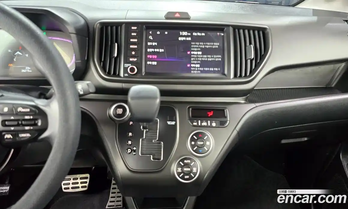 Kia Ray 2023 1.0 автомат (гидро), фото 20