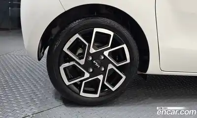Kia Ray 2023 1.0 автомат (гидро), миниатюра 5