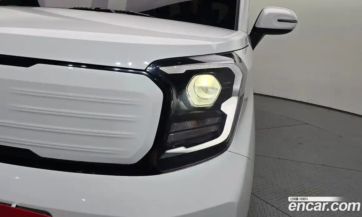 Kia Ray 2023 1.0 автомат (гидро), фото 8