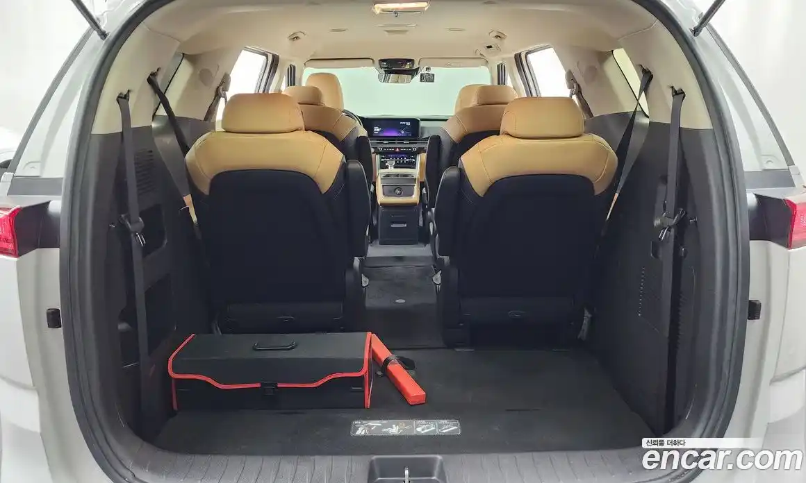 Kia Carnival 2022 2.2 автомат (гидро), фото 25