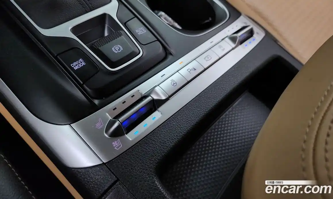 Kia Carnival 2022 2.2 автомат (гидро), фото 28
