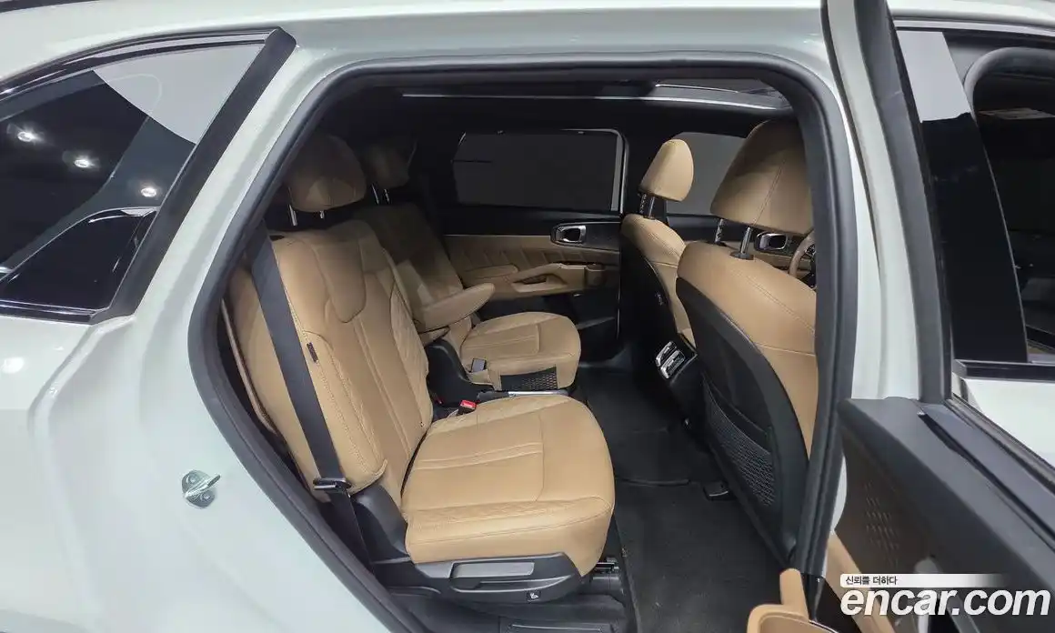 Kia Sorento 2024 1.6 автомат (гидро), фото 23