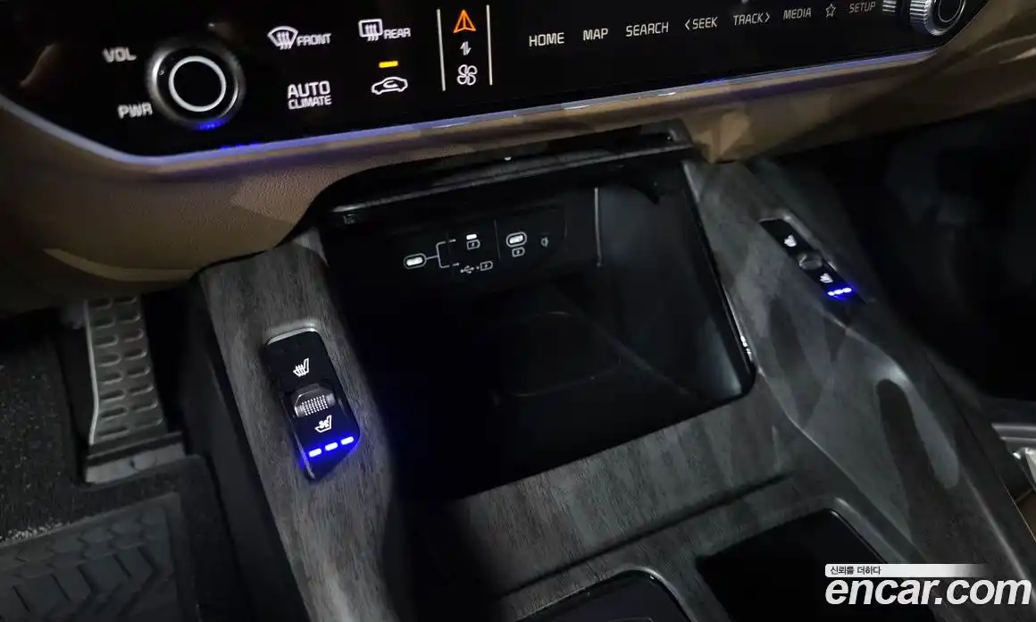 Kia Sorento 2024 1.6 автомат (гидро), фото 31