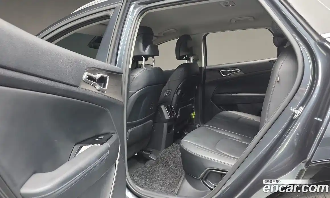Kia Sportage 2024 2.0 автомат (гидро), фото 28