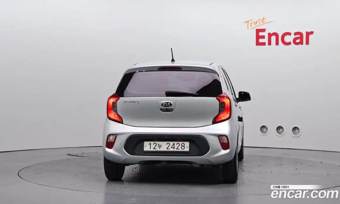 Kia Morning 2017 1.0 автомат (гидро), фото 4