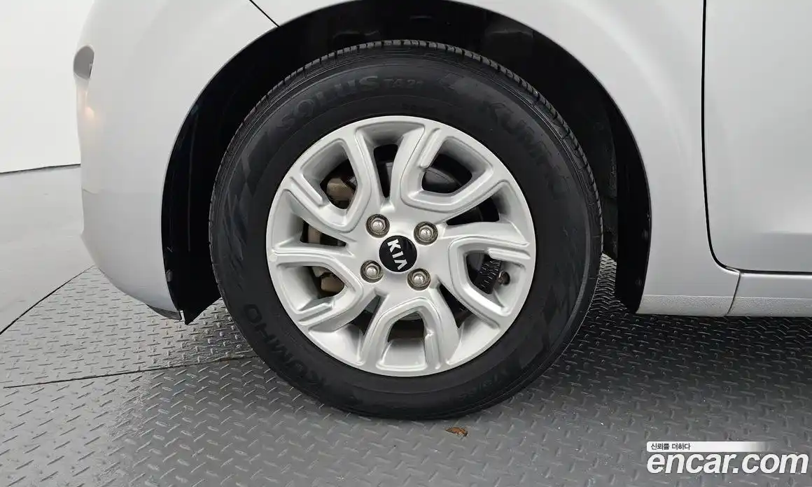 Kia Morning 2017 1.0 автомат (гидро), фото 5
