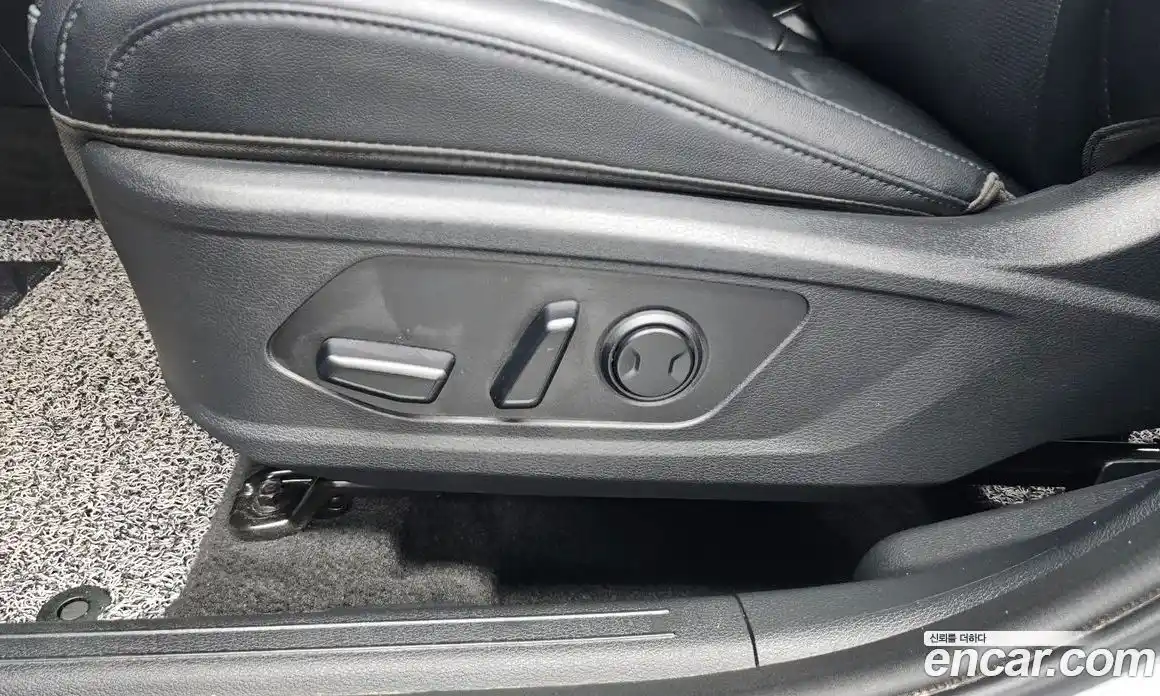 Kia Sportage 2023 1.6 автомат (гидро), фото 16