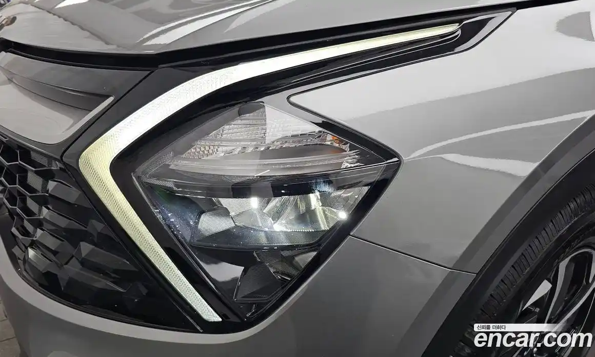 Kia Sportage 2023 1.6 автомат (гидро), фото 8