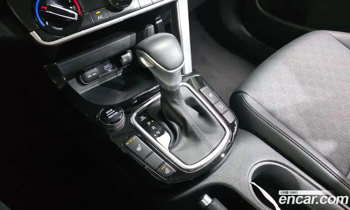 Kia Seltos 2022 1.6 автомат (гидро), фото 12