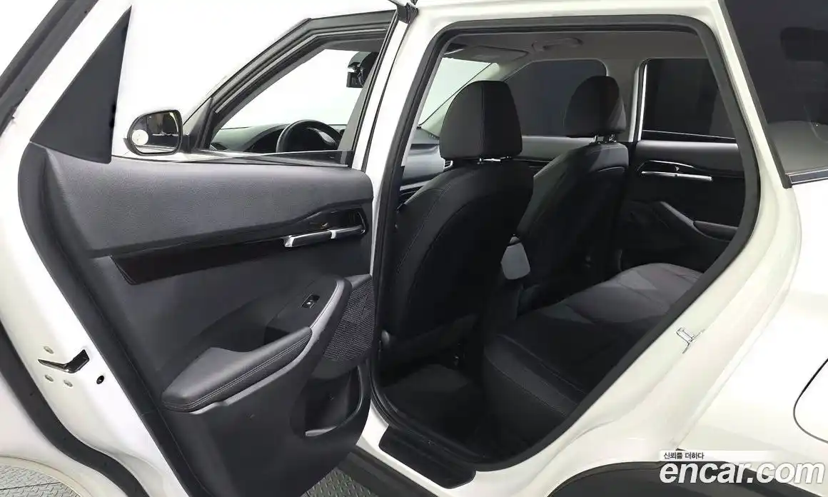 Kia Seltos 2022 1.6 автомат (гидро), фото 16