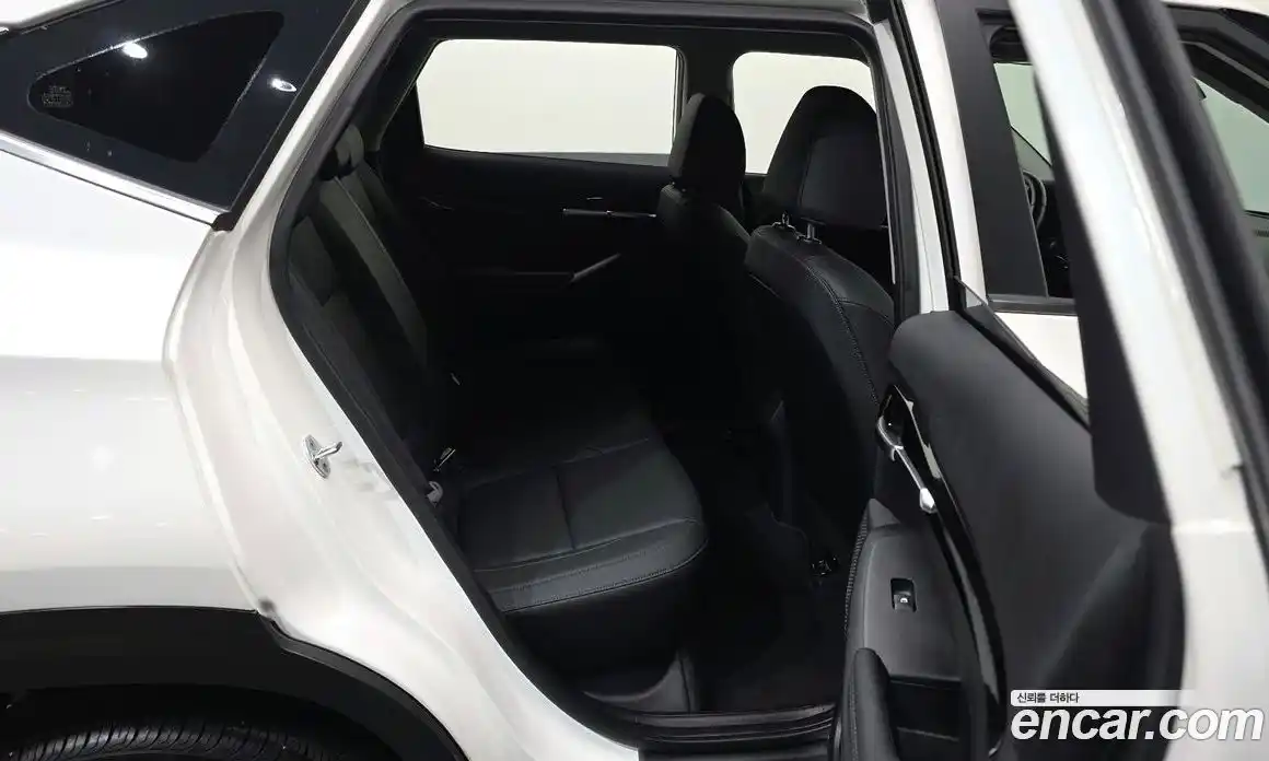 Kia Seltos 2022 1.6 автомат (гидро), фото 18