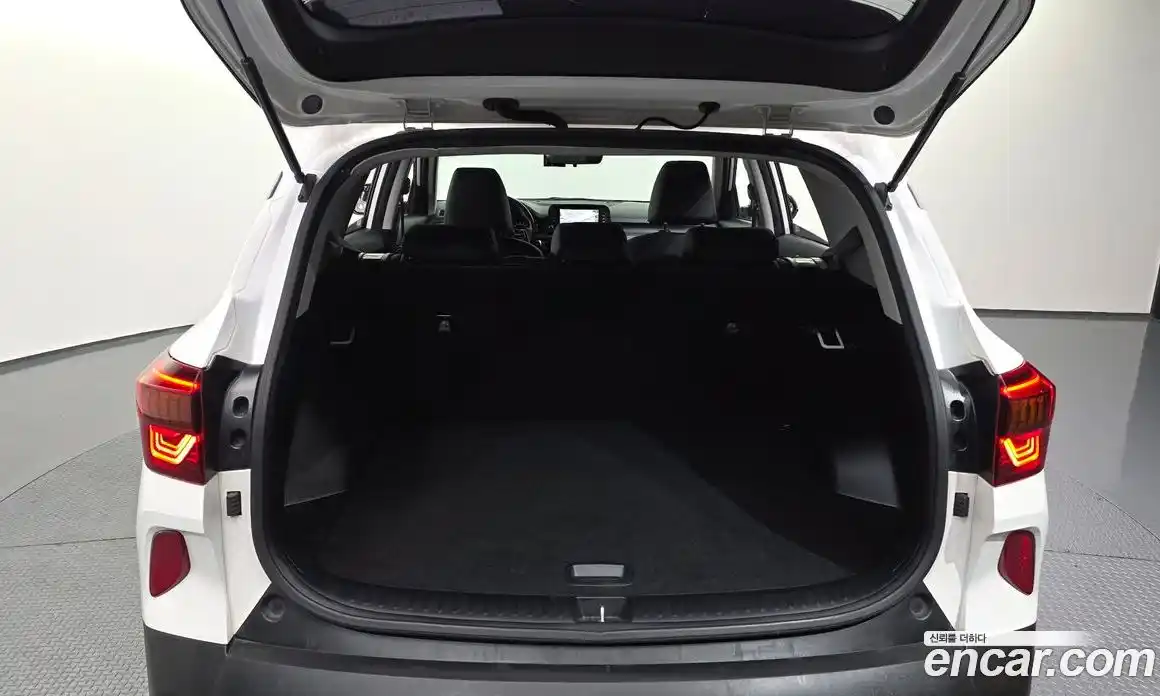 Kia Seltos 2022 1.6 автомат (гидро), фото 26