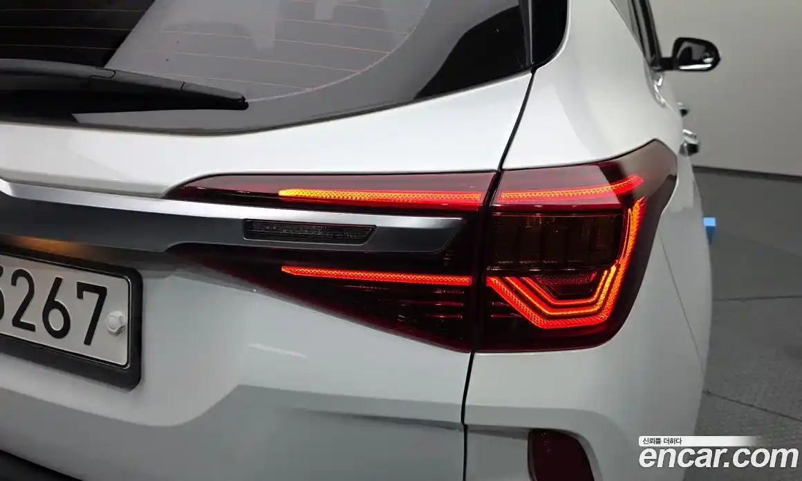 Kia Seltos 2022 1.6 автомат (гидро), фото 9