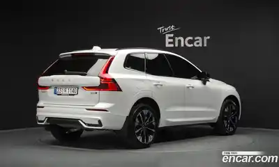 Volvo XC60, 2025, 9 464 км