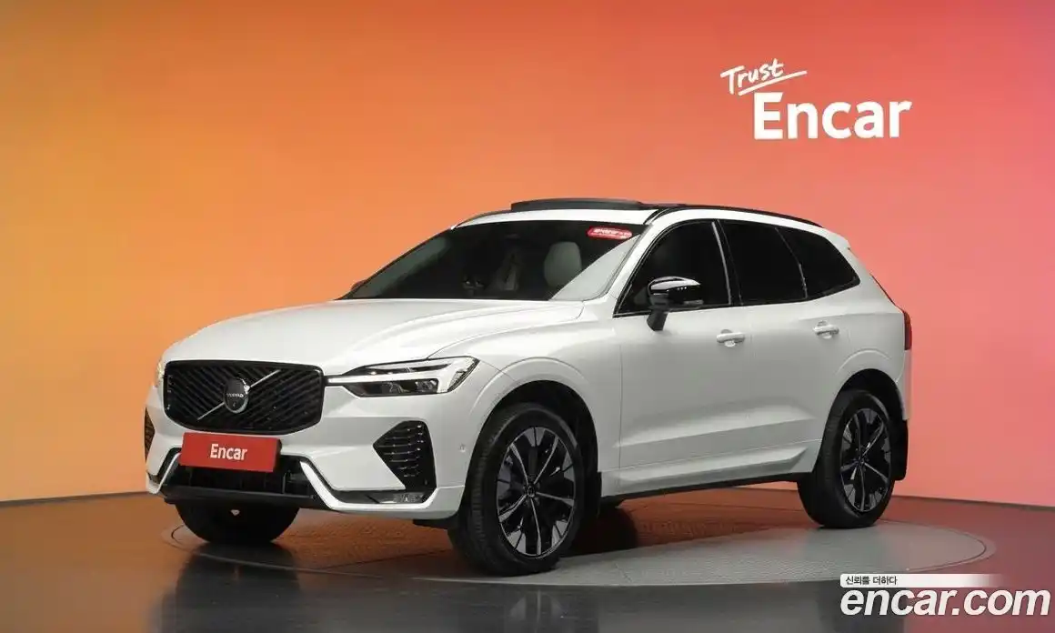 Volvo XC60 2025 2.0 автомат (гидро), фото 37