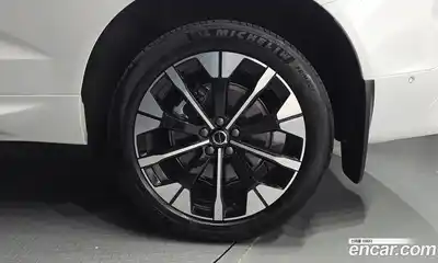 Volvo XC60 2025 2.0 автомат (гидро), миниатюра 6
