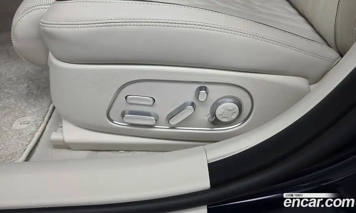 Genesis G90 2023 3.5 автомат (гидро), фото 31