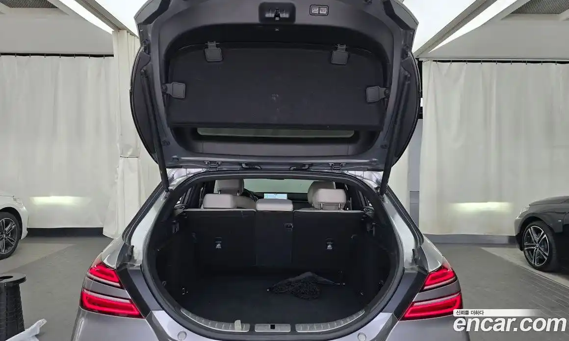 Genesis G70 2023 2.0 автомат (гидро), фото 20