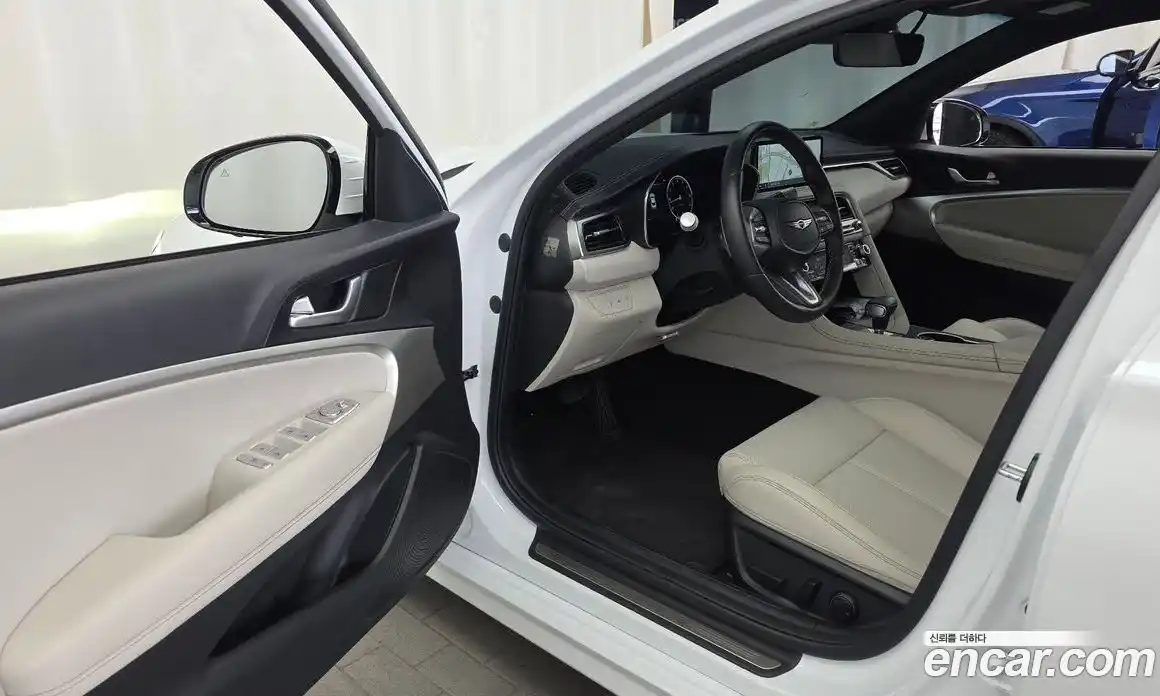 Genesis G70 2023 2.5 автомат (гидро), фото 13