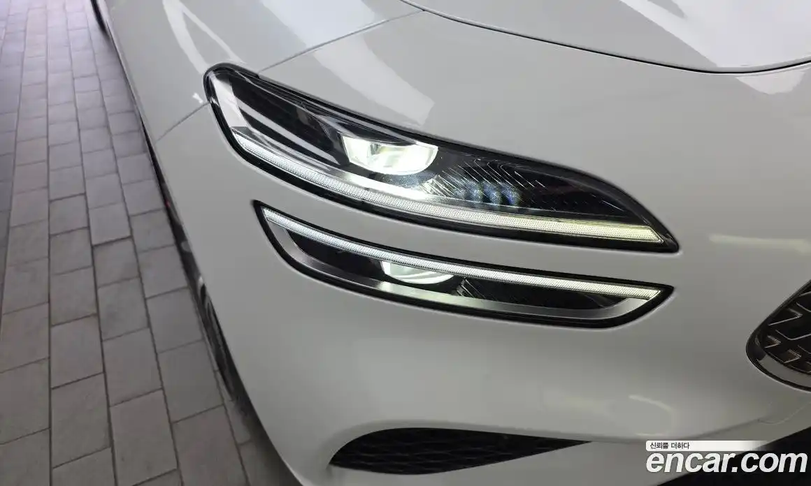 Genesis G70 2023 2.5 автомат (гидро), фото 8