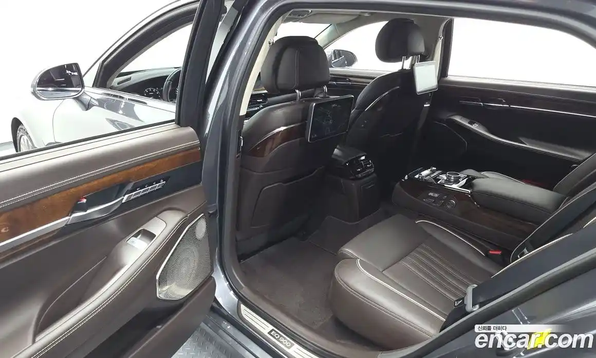 Genesis EQ900 2016 5.0 автомат (гидро), фото 11